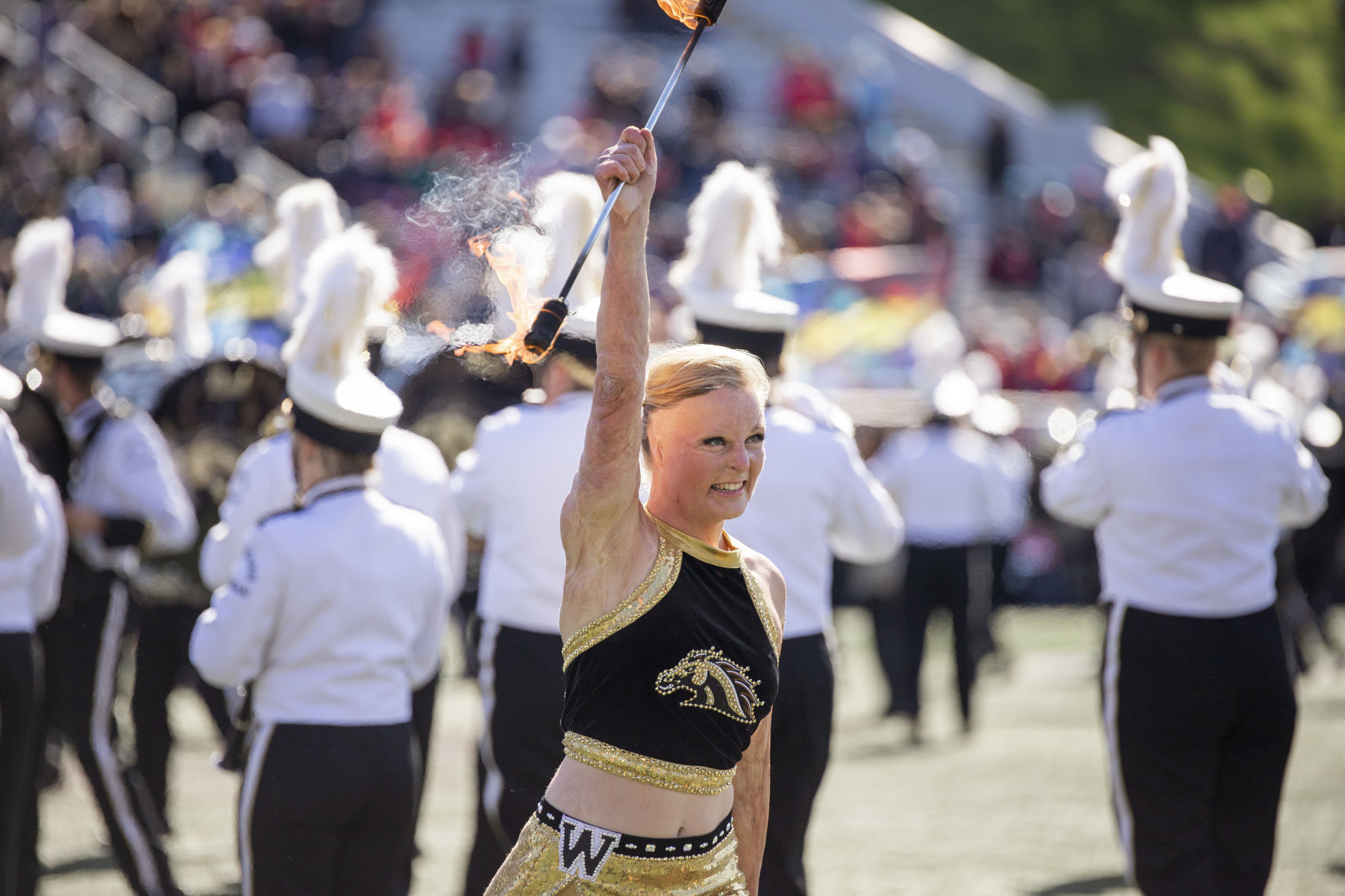 Baton thrower